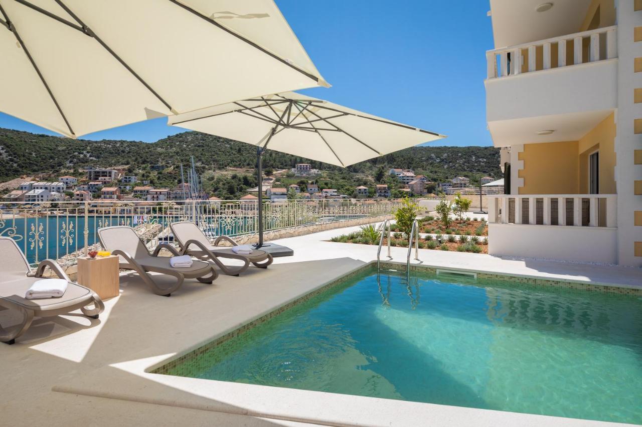 Apartments Villa Maracella Marina Eksteriør bilde