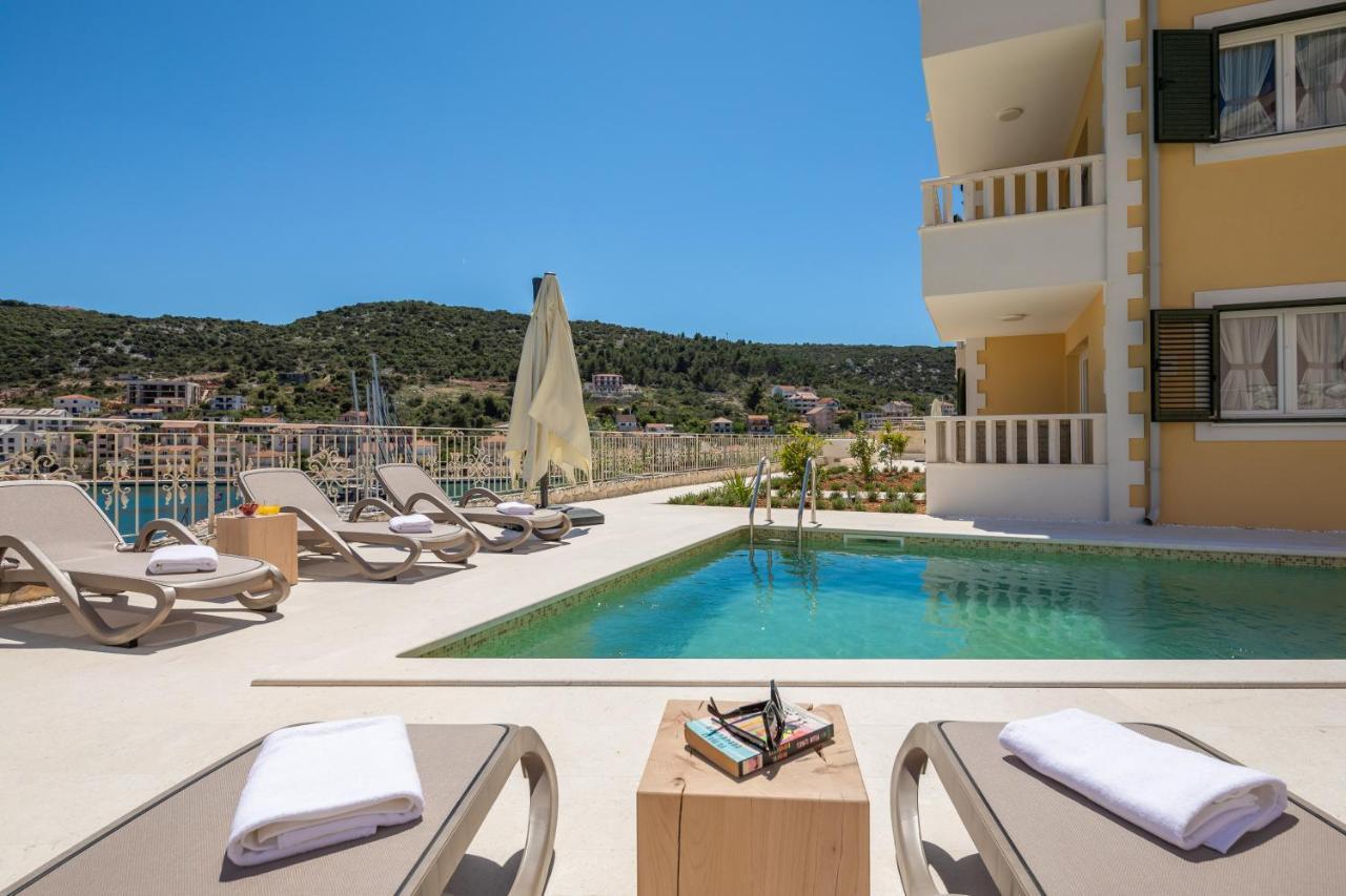 Apartments Villa Maracella Marina Eksteriør bilde